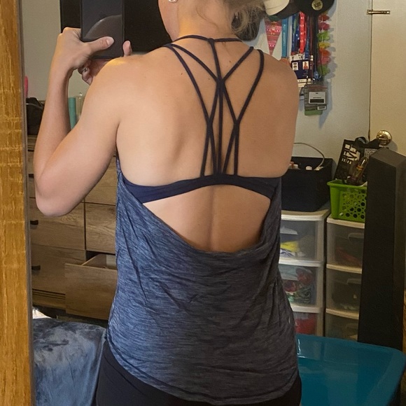 Lululemon tank top - Picture 2 of 4